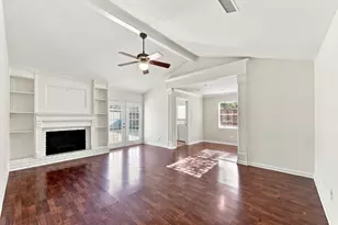 10715 Wickersham Ln, Houston, TX 77042 - Photo 14