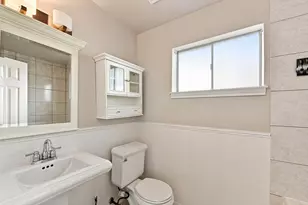 10715 Wickersham Ln, Houston, TX 77042 - Photo 22