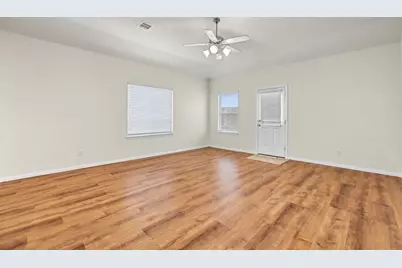 2209 Maple Point Drive N, Conroe, TX 77301 - Photo 14