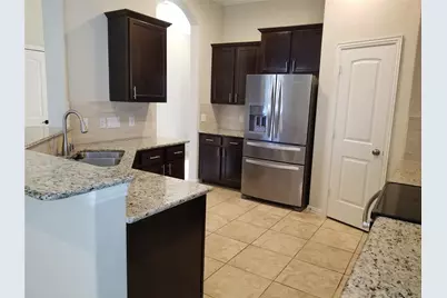 5217 Green Heath Lane, Rosharon, TX 77583 - Photo 6