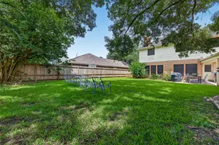 14810 El Tesoro Dr, Houston, TX 77083 - Photo 24
