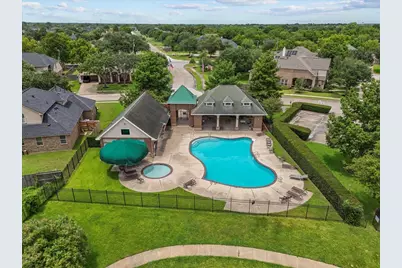 3902 Basil Court, Pearland, TX 77584 - Photo 4