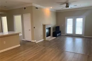 2400 McCue Rd, Houston, TX 77056 - Photo 10