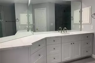 2400 McCue Rd, Houston, TX 77056 - Photo 6