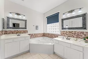 12506 Opal Valley Dr, Tomball, TX 77377 - Photo 30
