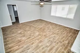 1715 Capstan Rd, Houston, TX 77062 - Photo 32