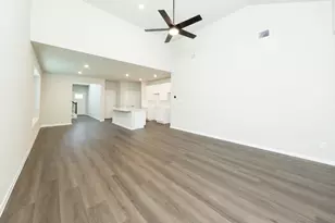 15638 Agave Vly Trl, Houston, TX 77090 - Photo 10
