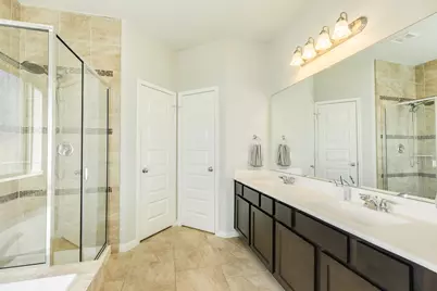 702 Shadow Bend, Richwood, TX 77531 - Photo 8