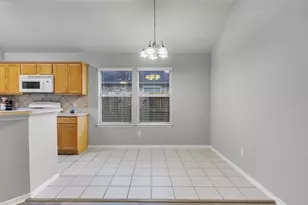 218 Silverbrook Ln, Dickinson, TX 77539 - Photo 10