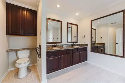 17106 Summer Hollow Drive, Sugar Land, TX 77498 - Photo 22
