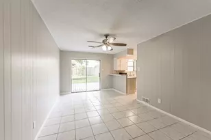 7015 Pine Vista Ln, Houston, TX 77092 - Photo 14