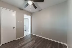 7015 Pine Vista Ln, Houston, TX 77092 - Photo 22