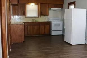 710 W 7th St, Freeport, TX 77541 - Photo 14