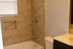 710 W 7th St, Freeport, TX 77541 - Photo 6