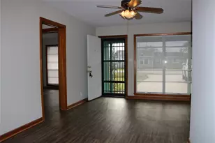 710 W 7th St, Freeport, TX 77541 - Photo 18