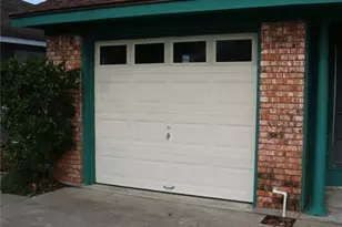 710 W 7th St, Freeport, TX 77541 - Photo 2