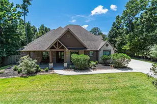 8970 Navigation Cir, Montgomery, TX 77316 - Photo 2