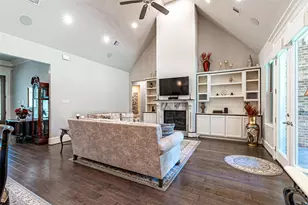 8970 Navigation Cir, Montgomery, TX 77316 - Photo 16