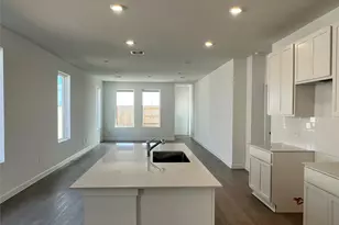 6818 Papillon Ln, Needville, TX 77461 - Photo 4