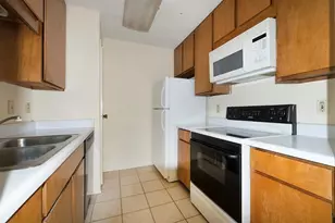 7900 N Stadium Dr, Houston, TX 77030 - Photo 6