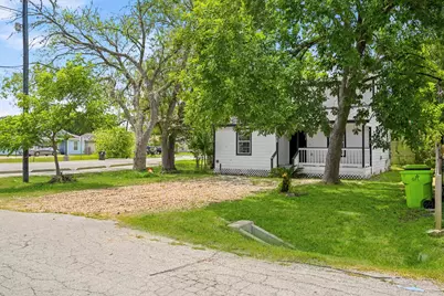 1501 Maiden Lane, Richmond, TX 77469 - Photo 2
