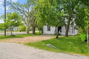 1501 Maiden Ln, Richmond, TX 77469 - Photo 2