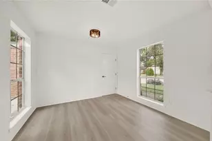 13902 Wickersham Ln, Houston, TX 77077 - Photo 8