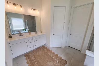 204 Bronzewood Terrace Court, Conroe, TX 77318 - Photo 18
