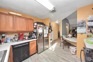 22122 Breezy Hill Dr, Katy, TX 77449 - Photo 18