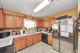 22122 Breezy Hill Dr, Katy, TX 77449 - Photo 16