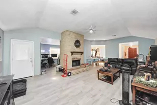 22122 Breezy Hill Dr, Katy, TX 77449 - Photo 10