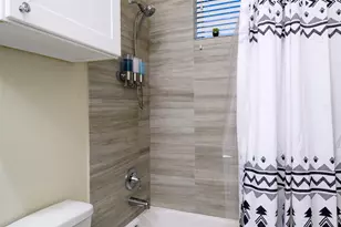 2105 Naomi St, Houston, TX 77054 - Photo 20