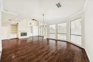 2102 N Fountain Valley Dr, Missouri City, TX 77459 - Photo 16