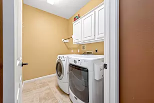 7 Windridge Pl, The Woodlands, TX 77381 - Photo 40