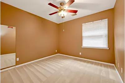 7 Windridge Place, The Woodlands, TX 77381 - Photo 32