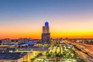 9775 Pine Lake Dr, Houston, TX 77055 - Photo 16