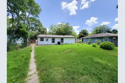 2810 Forest Oaks Boulevard, Houston, TX 77017 - Photo 30