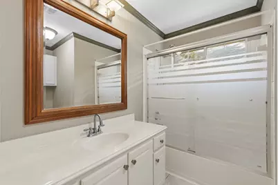 58 N Linton Ridge Circle, The Woodlands, TX 77382 - Photo 16