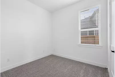 11810 Salty Bend Drive, Mont Belvieu, TX 77523 - Photo 10