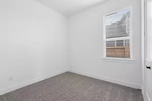 11810 Salty Bnd Dr, Mont Belvieu, TX 77523 - Photo 10