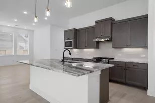 11810 Salty Bnd Dr, Mont Belvieu, TX 77523 - Photo 24