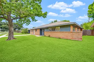7543 Wilmerdean St, Houston, TX 77061 - Photo 2