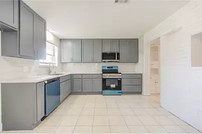7543 Wilmerdean Street, Houston, TX 77061 - Photo 8