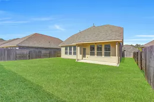 2754 Hidden Hollow Ln, Conroe, TX 77385 - Photo 28