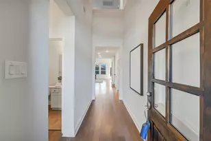 2754 Hidden Hollow Ln, Conroe, TX 77385 - Photo 2