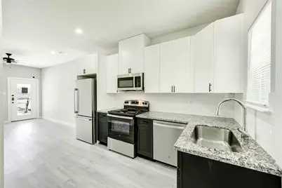 8157 Tate Street #B, Houston, TX 77028 - Photo 4