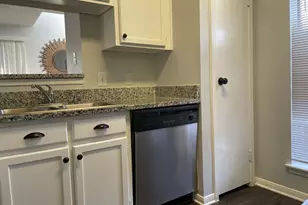 3770 Lovers Wood Ln, Houston, TX 77014 - Photo 8