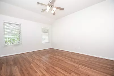 6035 Indian Creek, Missouri City, TX 77459 - Photo 14