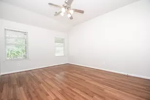 6035 Indian Creek, Missouri City, TX 77459 - Photo 14