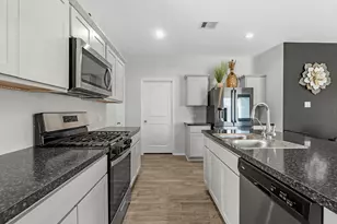 5455 Pinetree Cres Ln, Spring, TX 77373 - Photo 8